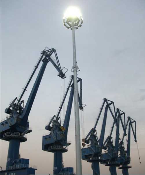 赫山区青岛船港高杆灯亮化